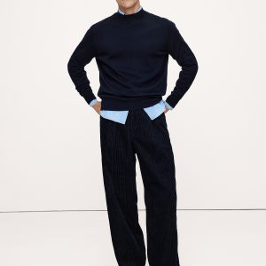 Loose Pleated Corduroy Pant